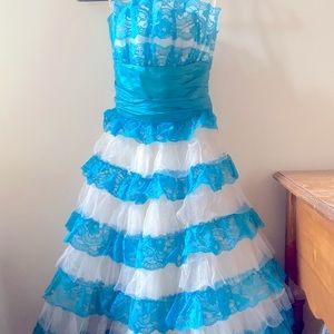 Vintage 2005 Betsey Johnson tulle princess dress!